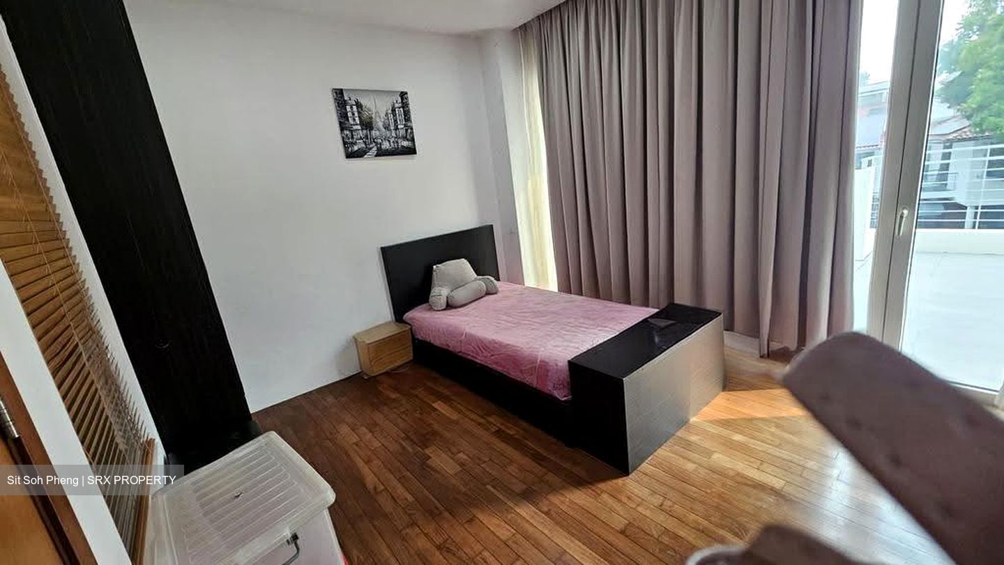 Dyson Road (D11), Semi-Detached #630102831